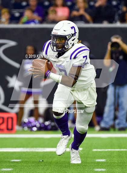Thumbnail 2 in Katy Taylor vs Humble (UIL 6A Regional Playoff) photogallery.