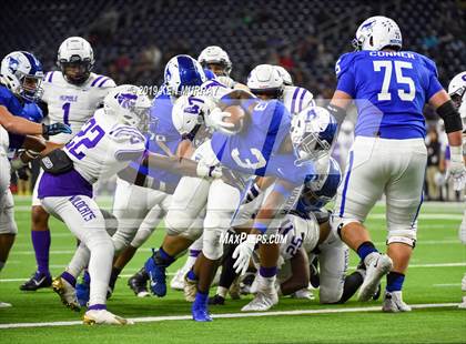 Thumbnail 2 in Katy Taylor vs Humble (UIL 6A Regional Playoff) photogallery.