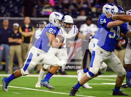 Thumbnail 3 in Katy Taylor vs Humble (UIL 6A Regional Playoff) photogallery.