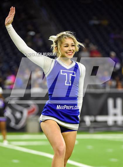 Thumbnail 2 in Katy Taylor vs Humble (UIL 6A Regional Playoff) photogallery.