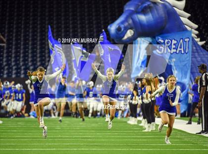 Thumbnail 2 in Katy Taylor vs Humble (UIL 6A Regional Playoff) photogallery.