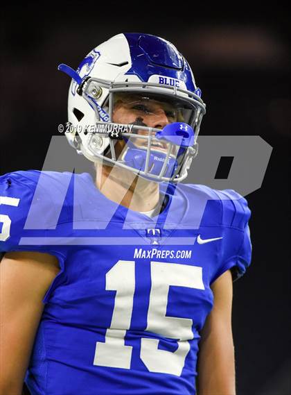 Thumbnail 1 in Katy Taylor vs Humble (UIL 6A Regional Playoff) photogallery.
