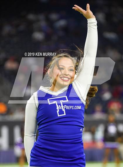 Thumbnail 1 in Katy Taylor vs Humble (UIL 6A Regional Playoff) photogallery.