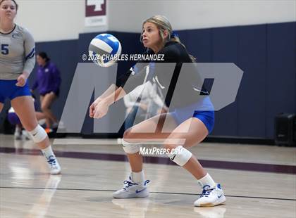 Thumbnail 1 in Cypress Creek vs. Leon (Legends Invitational) photogallery.
