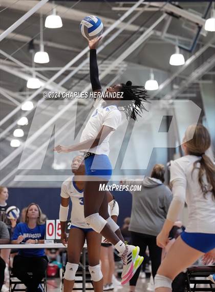 Thumbnail 2 in Cypress Creek vs. Leon (Legends Invitational) photogallery.
