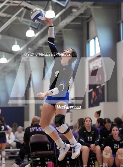 Thumbnail 3 in Cypress Creek vs. Leon (Legends Invitational) photogallery.