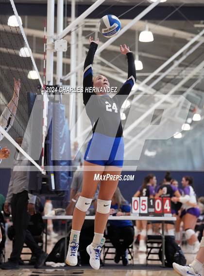 Thumbnail 1 in Cypress Creek vs. Leon (Legends Invitational) photogallery.