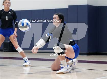 Thumbnail 2 in Cypress Creek vs. Leon (Legends Invitational) photogallery.
