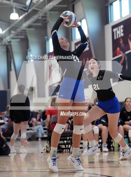 Thumbnail 1 in Cypress Creek vs. Leon (Legends Invitational) photogallery.
