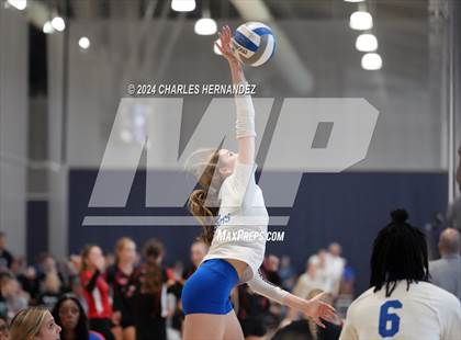 Thumbnail 1 in Cypress Creek vs. Leon (Legends Invitational) photogallery.