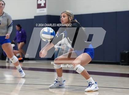 Thumbnail 3 in Cypress Creek vs. Leon (Legends Invitational) photogallery.