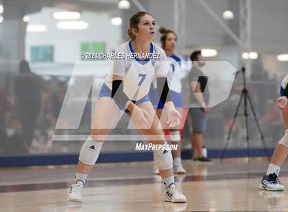 Thumbnail 3 in Cypress Creek vs. Leon (Legends Invitational) photogallery.