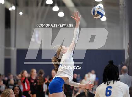 Thumbnail 2 in Cypress Creek vs. Leon (Legends Invitational) photogallery.