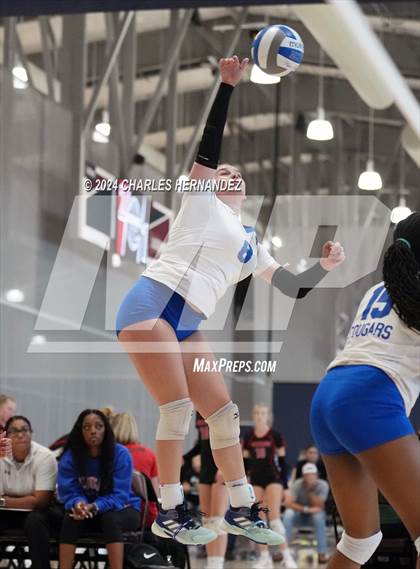 Thumbnail 1 in Cypress Creek vs. Leon (Legends Invitational) photogallery.