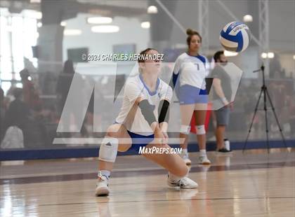 Thumbnail 1 in Cypress Creek vs. Leon (Legends Invitational) photogallery.