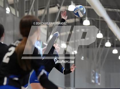Thumbnail 3 in Cypress Creek vs. Leon (Legends Invitational) photogallery.