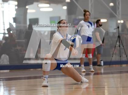 Thumbnail 3 in Cypress Creek vs. Leon (Legends Invitational) photogallery.