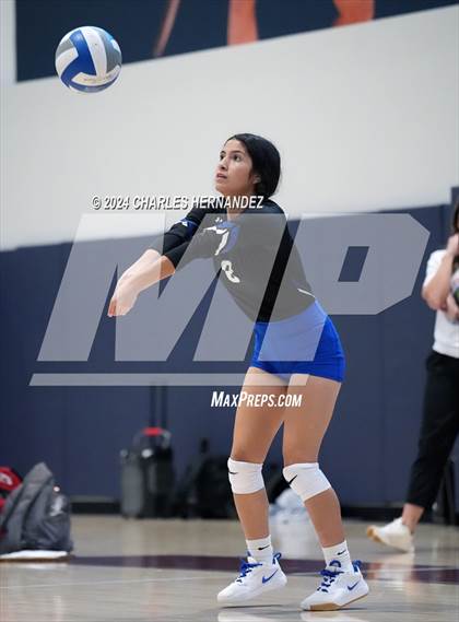 Thumbnail 2 in Cypress Creek vs. Leon (Legends Invitational) photogallery.