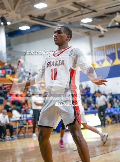 Thumbnail 2 in Lutheran East vs. Shaker Heights photogallery.