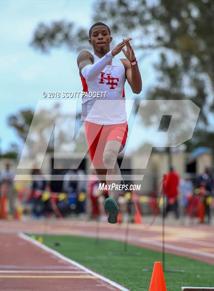 Thumbnail 3 in Mt. Carmel Invitational photogallery.