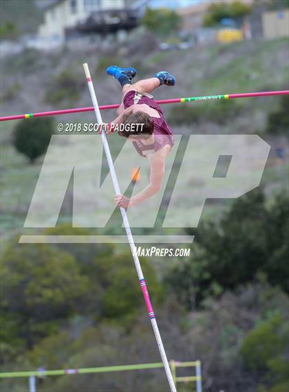 Thumbnail 2 in Mt. Carmel Invitational photogallery.