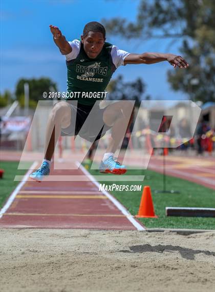 Thumbnail 1 in Mt. Carmel Invitational photogallery.