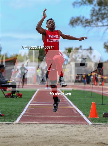 Thumbnail 3 in Mt. Carmel Invitational photogallery.