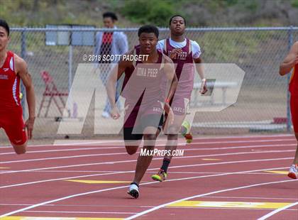 Thumbnail 2 in Mt. Carmel Invitational photogallery.