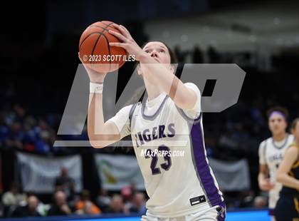 Thumbnail 2 in  Olmsted Falls vs Pickerington Central (OHSAA D1 State Semifinal) photogallery.