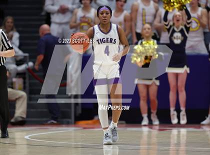 Thumbnail 2 in  Olmsted Falls vs Pickerington Central (OHSAA D1 State Semifinal) photogallery.