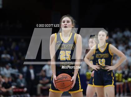 Thumbnail 1 in  Olmsted Falls vs Pickerington Central (OHSAA D1 State Semifinal) photogallery.