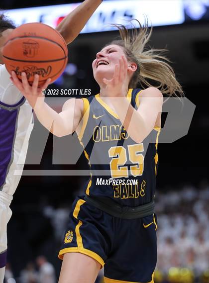 Thumbnail 2 in  Olmsted Falls vs Pickerington Central (OHSAA D1 State Semifinal) photogallery.