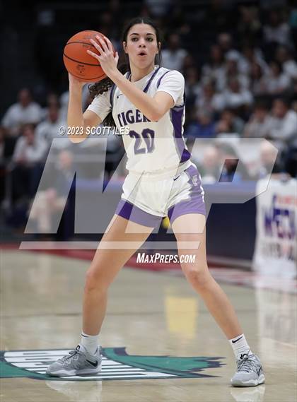 Thumbnail 3 in  Olmsted Falls vs Pickerington Central (OHSAA D1 State Semifinal) photogallery.