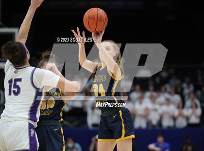 Thumbnail 2 in  Olmsted Falls vs Pickerington Central (OHSAA D1 State Semifinal) photogallery.