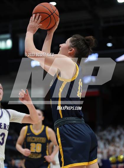 Thumbnail 3 in  Olmsted Falls vs Pickerington Central (OHSAA D1 State Semifinal) photogallery.