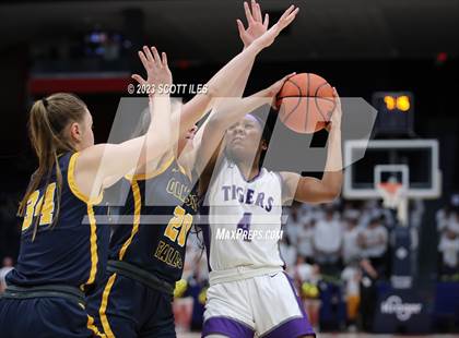 Thumbnail 3 in  Olmsted Falls vs Pickerington Central (OHSAA D1 State Semifinal) photogallery.