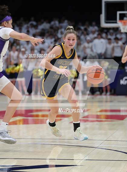 Thumbnail 1 in  Olmsted Falls vs Pickerington Central (OHSAA D1 State Semifinal) photogallery.