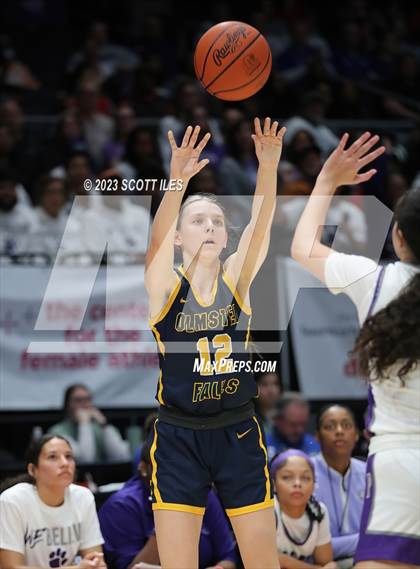 Thumbnail 3 in  Olmsted Falls vs Pickerington Central (OHSAA D1 State Semifinal) photogallery.