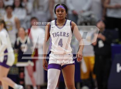 Thumbnail 3 in  Olmsted Falls vs Pickerington Central (OHSAA D1 State Semifinal) photogallery.