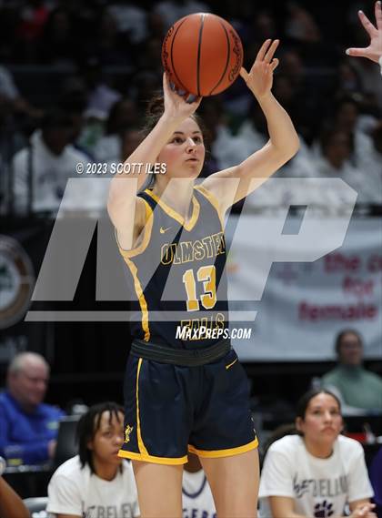 Thumbnail 3 in  Olmsted Falls vs Pickerington Central (OHSAA D1 State Semifinal) photogallery.