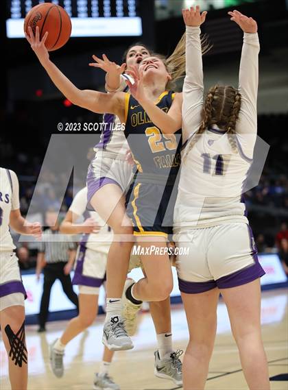 Thumbnail 3 in  Olmsted Falls vs Pickerington Central (OHSAA D1 State Semifinal) photogallery.