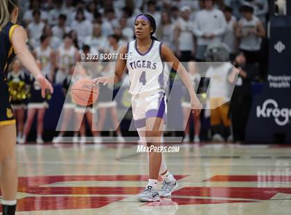 Thumbnail 3 in  Olmsted Falls vs Pickerington Central (OHSAA D1 State Semifinal) photogallery.