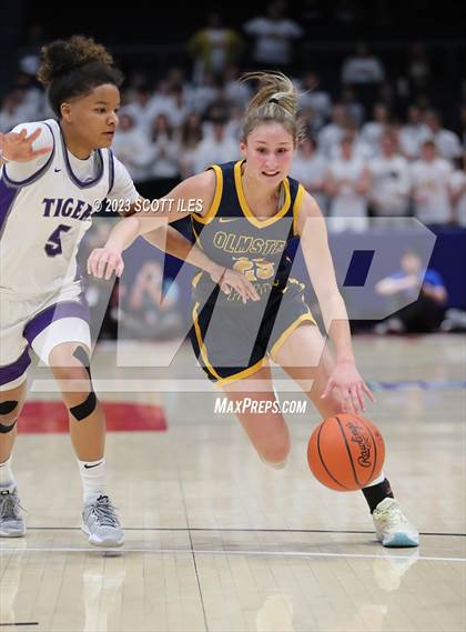 Thumbnail 2 in  Olmsted Falls vs Pickerington Central (OHSAA D1 State Semifinal) photogallery.