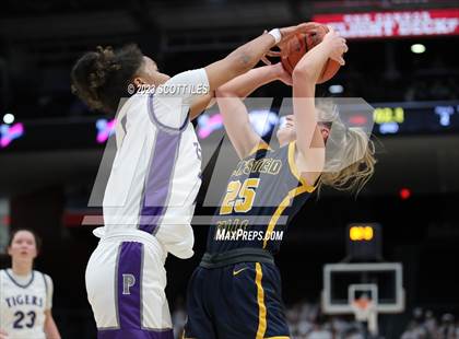 Thumbnail 1 in  Olmsted Falls vs Pickerington Central (OHSAA D1 State Semifinal) photogallery.