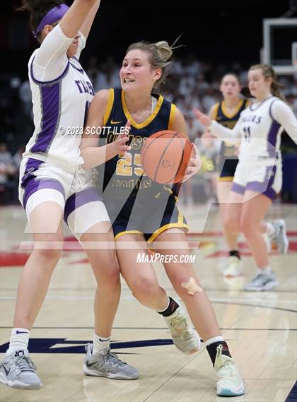 Thumbnail 2 in  Olmsted Falls vs Pickerington Central (OHSAA D1 State Semifinal) photogallery.