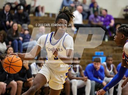 Thumbnail 1 in Starkville Academy vs Clarksville Academy photogallery.