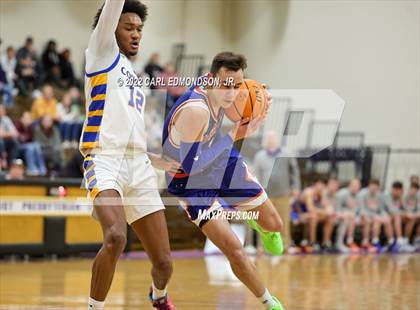 Thumbnail 1 in Starkville Academy vs Clarksville Academy photogallery.
