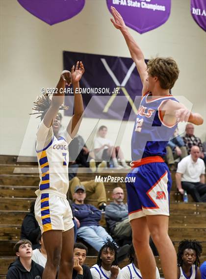 Thumbnail 3 in Starkville Academy vs Clarksville Academy photogallery.