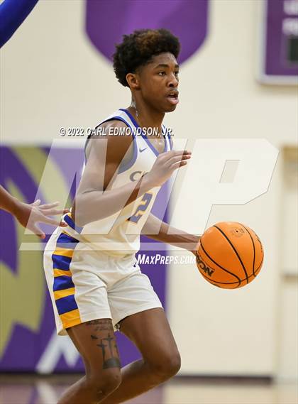 Thumbnail 1 in Starkville Academy vs Clarksville Academy photogallery.