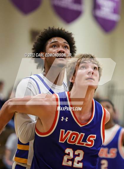 Thumbnail 2 in Starkville Academy vs Clarksville Academy photogallery.